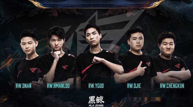 布冯谈意大利足球：我们从小就注重成绩，现在要回归技术训练