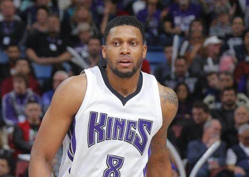 基米希：卡尔？能在拜仁表现出色并成为首发理应入选国家队