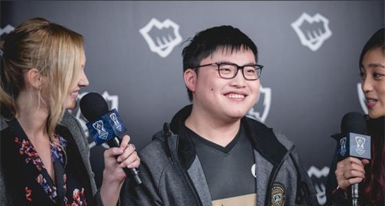 马丁内斯：现在我们可以畅想世界杯了；全队今天展示了责任感