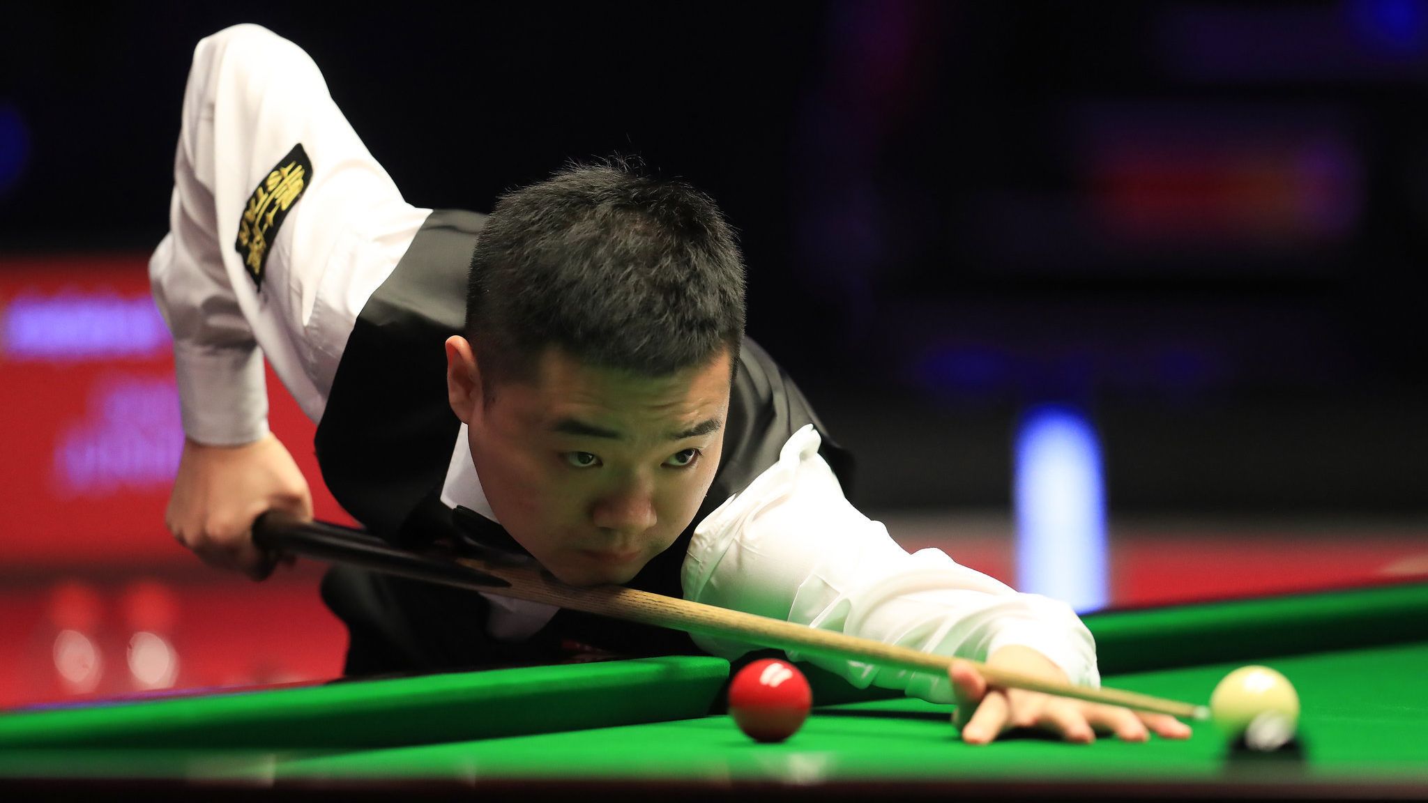 不仅看球员 不仅看球员