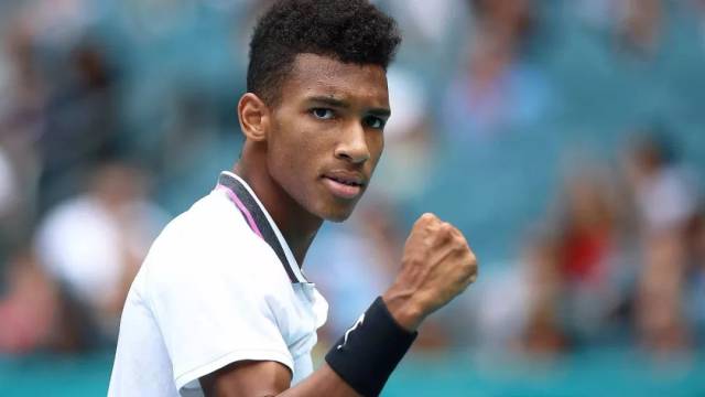 9年的长约 9年的长约