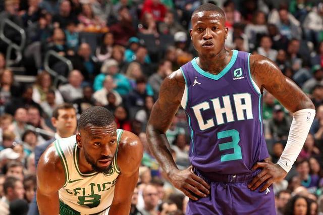 在他刚刚抵 在他刚刚抵